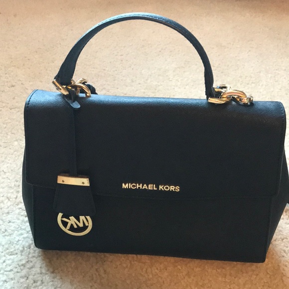 Michael Kors purse - Picture 4 of 5